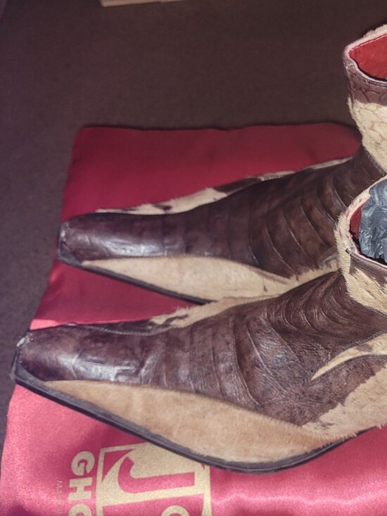 JoGHOST BOOTS
